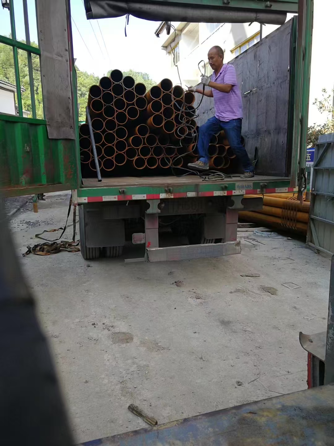 叠彩房屋地基下沉倾斜加固扶正